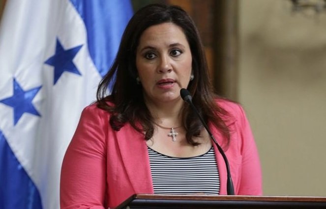 Ana García: Argumentos de la defensa en inicio de la audiencia del juicio contra expresidente Hernández