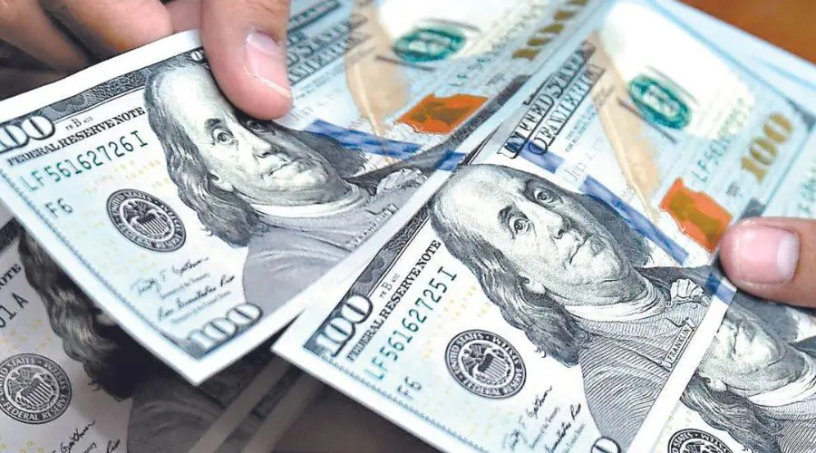 Escasez de dólares tienen en problemas a más del 89% de las empresas revela el Cohep