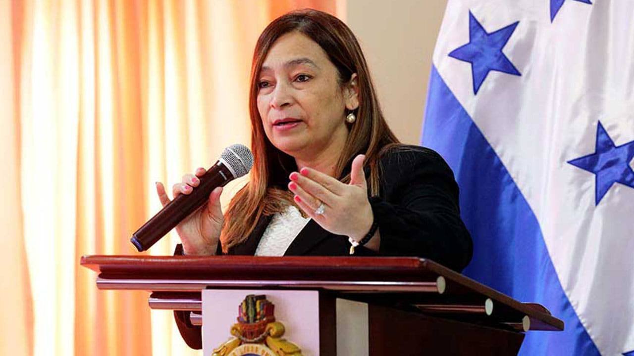Revocan libertad y ordenan prisión preventiva para Rocío Tabora