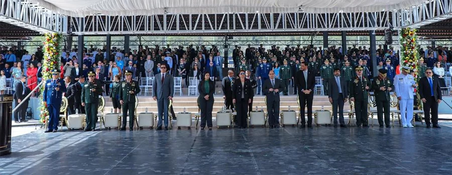 Ascienden al general Roosevelt Hernández y a 146 oficiales más de las FFAA