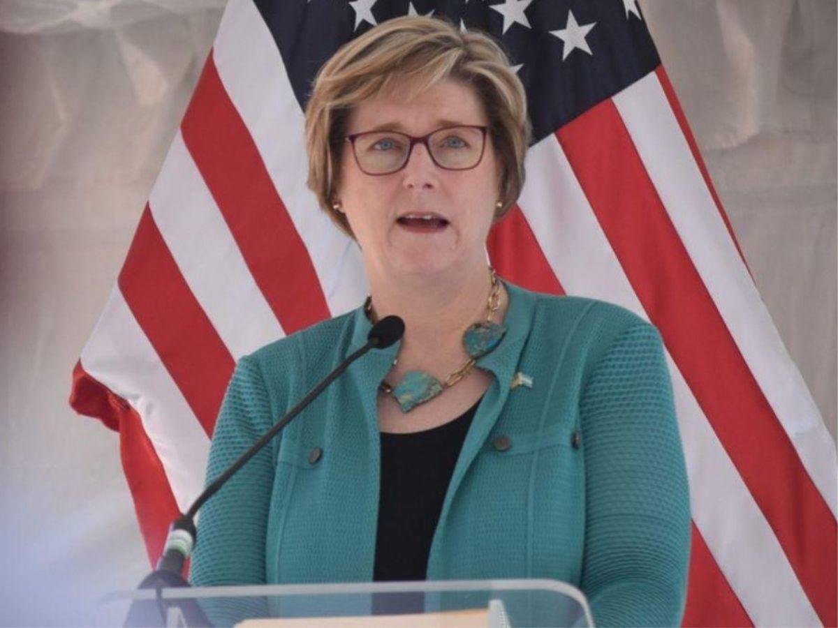 EEUU dice que «colabora estrechamente» para construir una Honduras democrática y próspera
