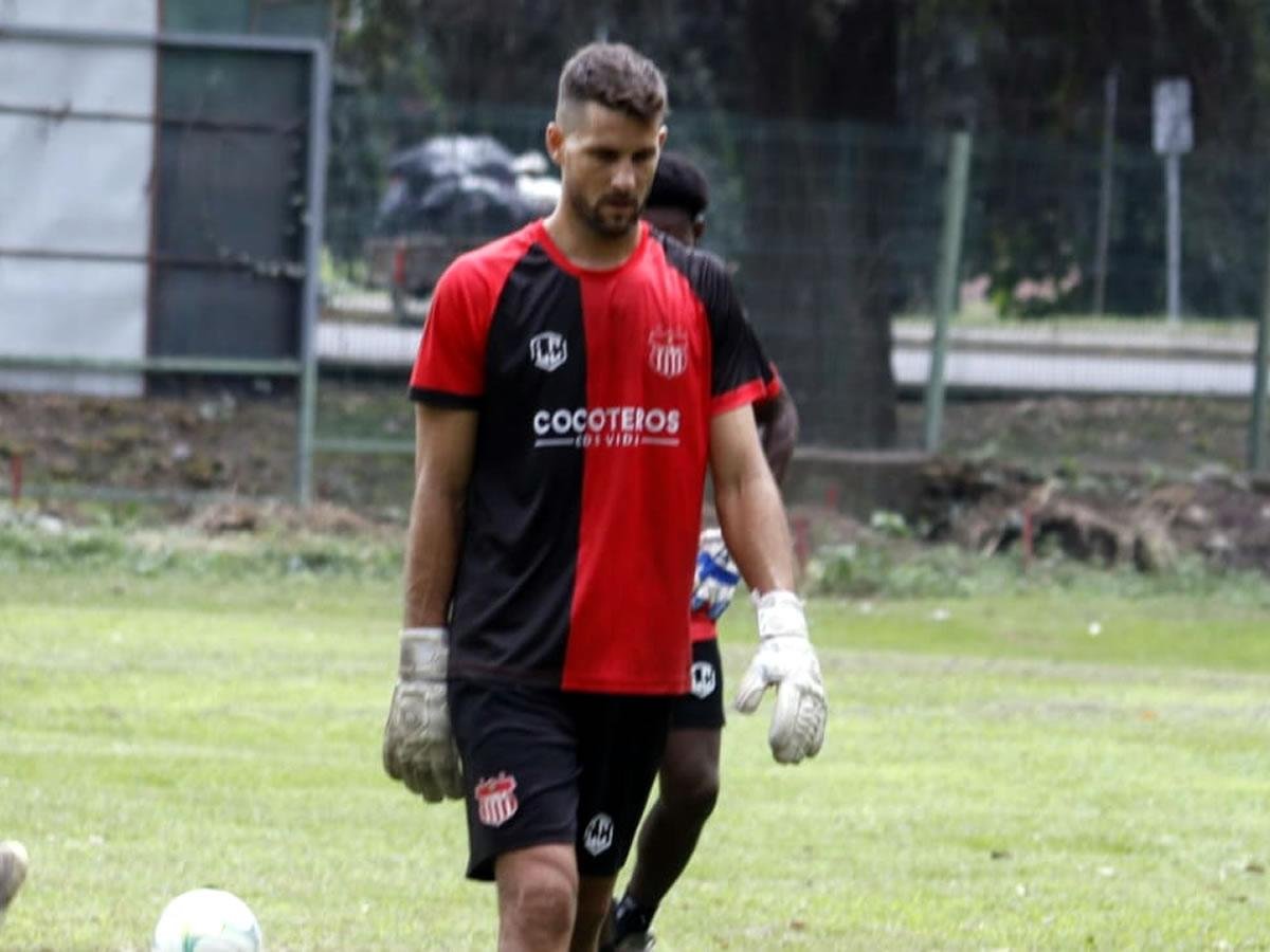 Matías Quinteros, fuera: ¡Vida tiene nuevo técnico en Honduras!