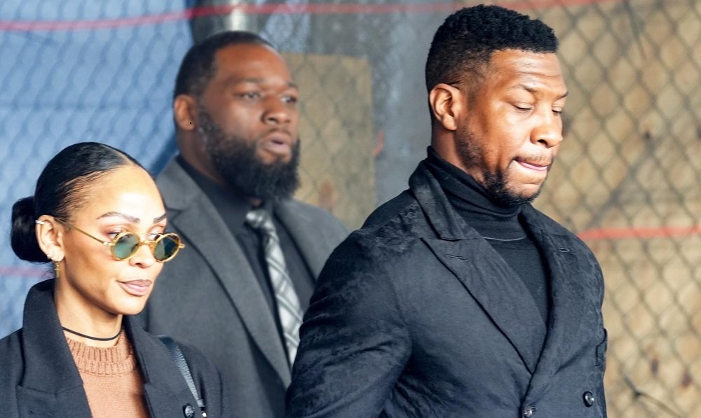 Jonathan Majors es condenado a un curso sobre violencia doméstica por la agresión a su expareja