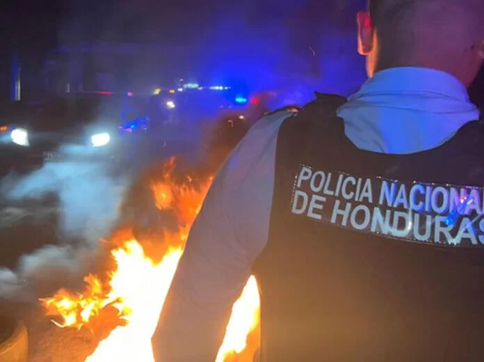 En Ocotepeque protestan por “apagones” de hasta 15 horas diarias