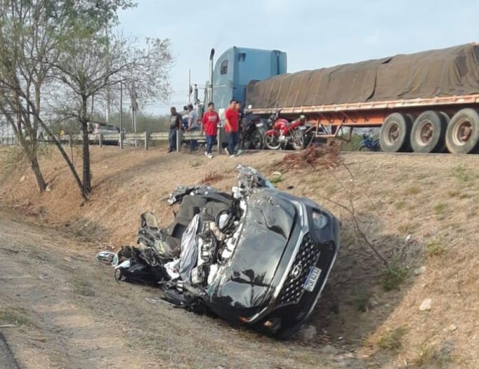 Dos empleados de Aduanas mueren en accidente vial en la CA-5
