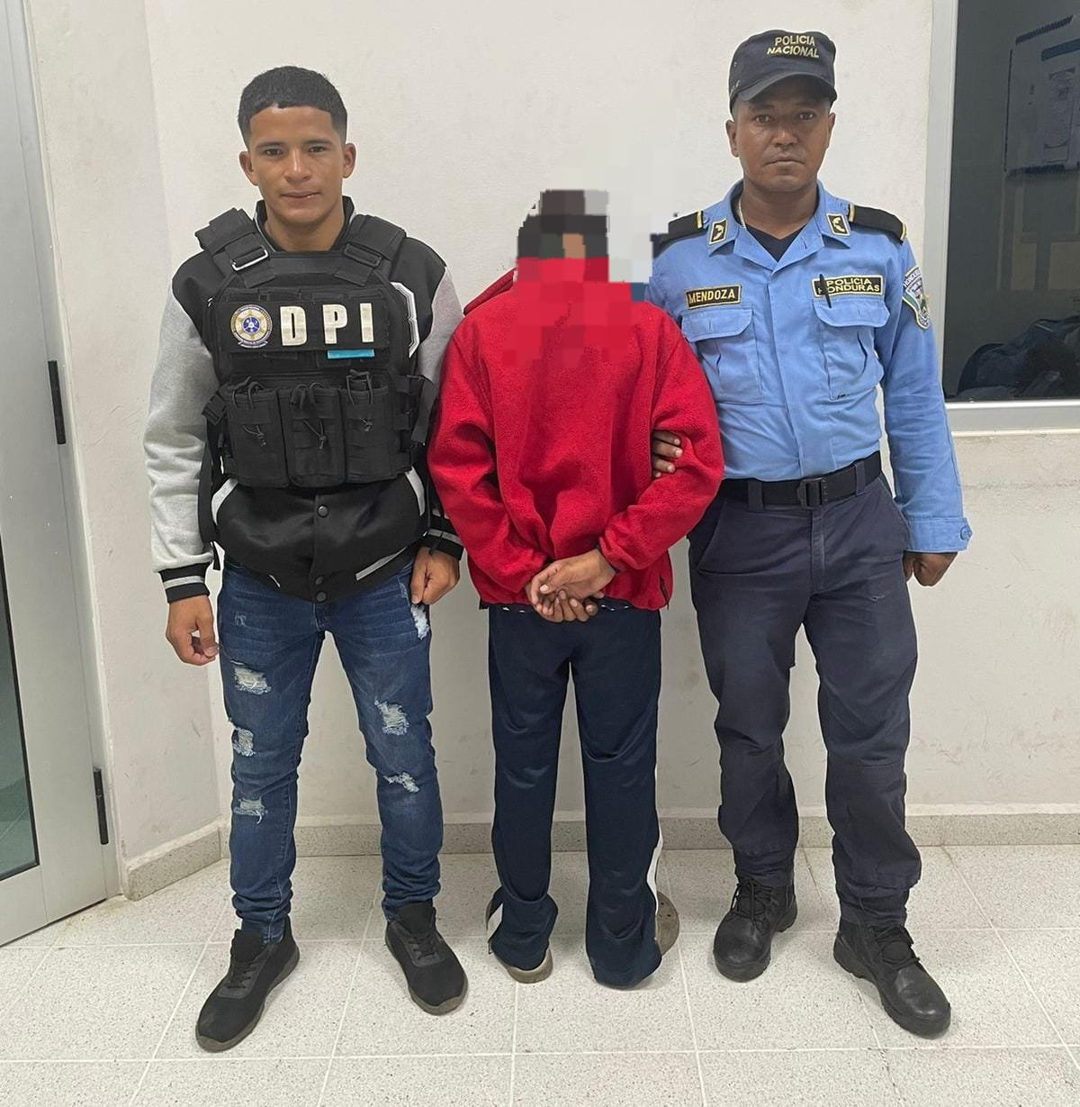Agentes de la DPI aprehenden a menor de 13 años por la infracción penal de violación a un niño de 3 años