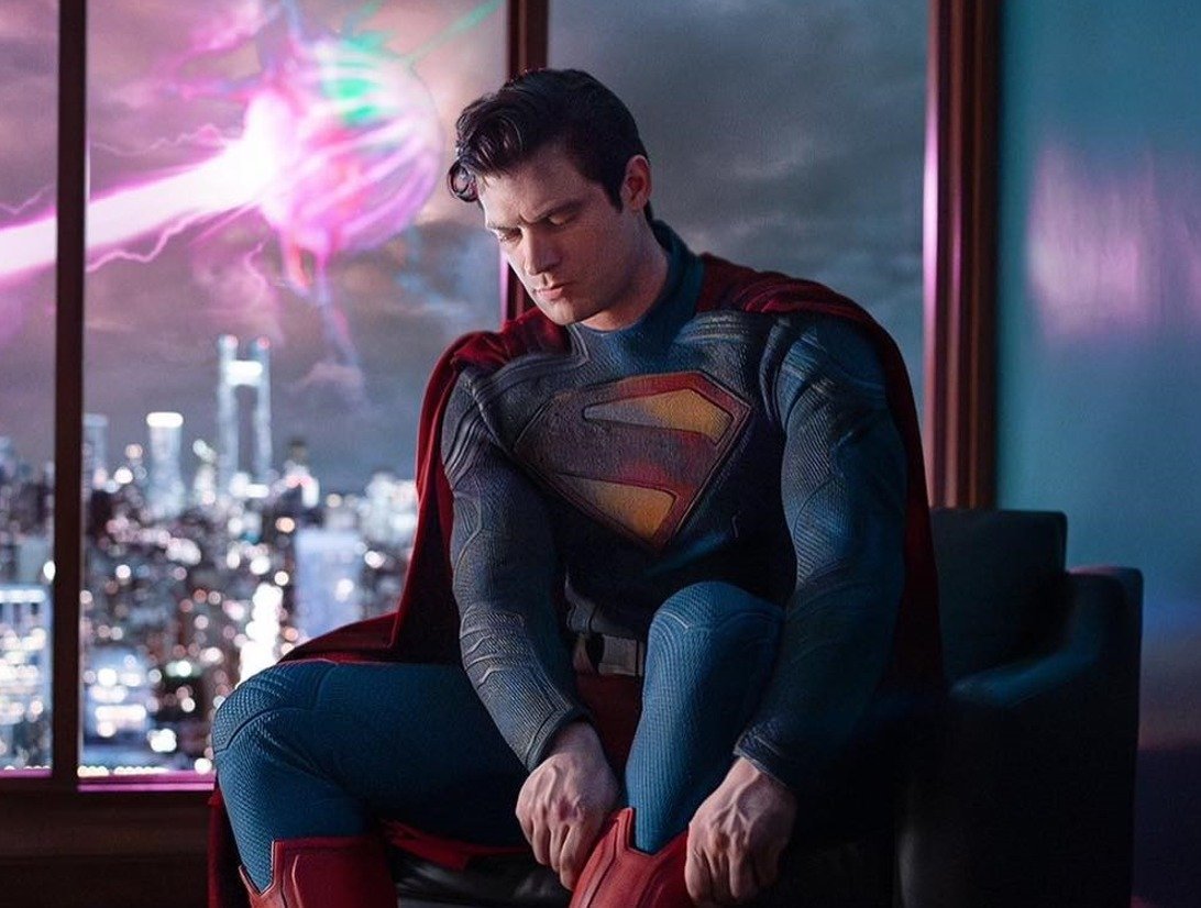 James Gunn muestra la primera fotografía de David Corenswet caracterizado como Superman