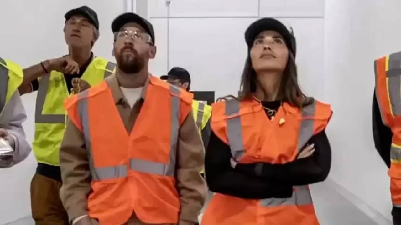 “Se va a dedicar a otra cosa”: las imágenes de Messi vestido como operario que hicieron furor en las redes