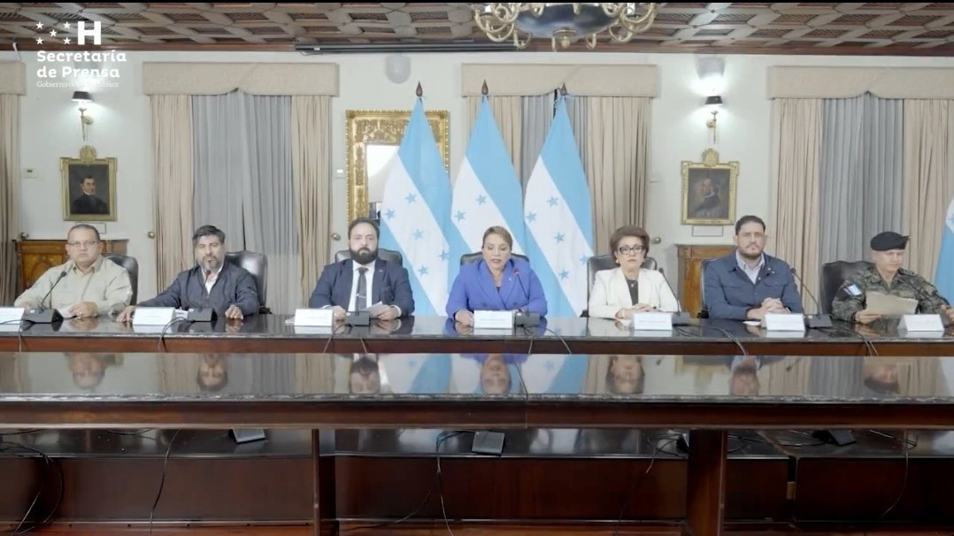 RESOLUCIONES DEL CONSEJO NACIONAL DE DEFENSA Y SEGURIDAD