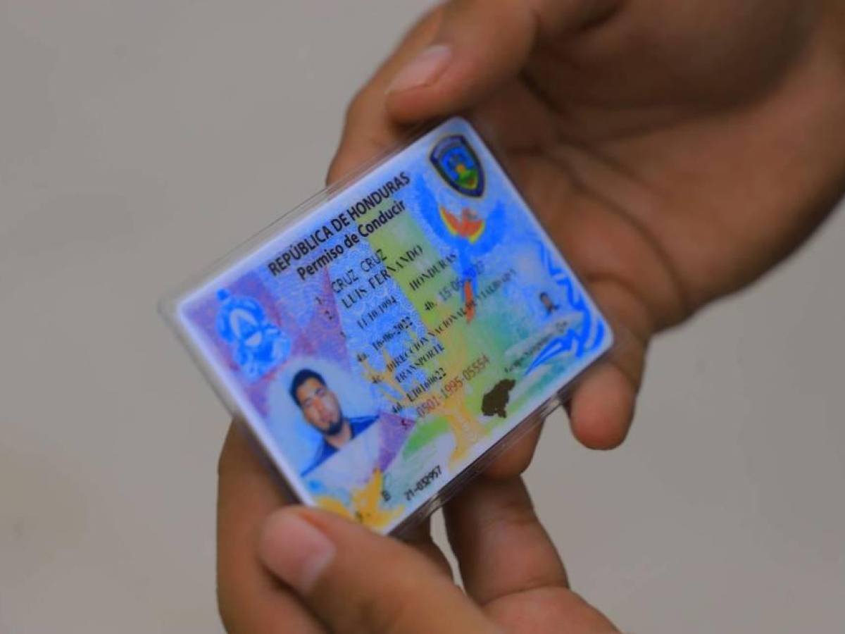 Un millón 200 mil licencias podrán emitirse tras dotación de material
