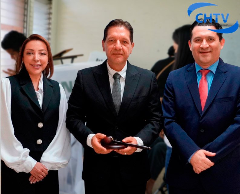 Miriam Barahona asumió la presidencia del TJE