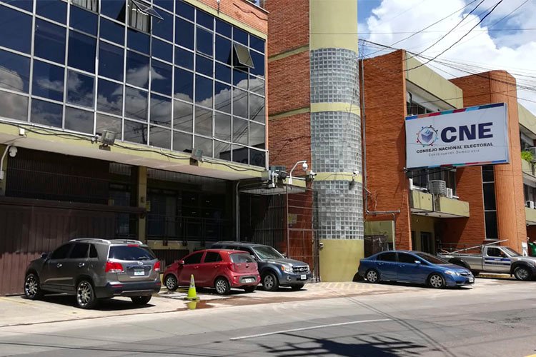 CNE resuelve inscribir 15 movimientos internos para elecciones primarias de 2025