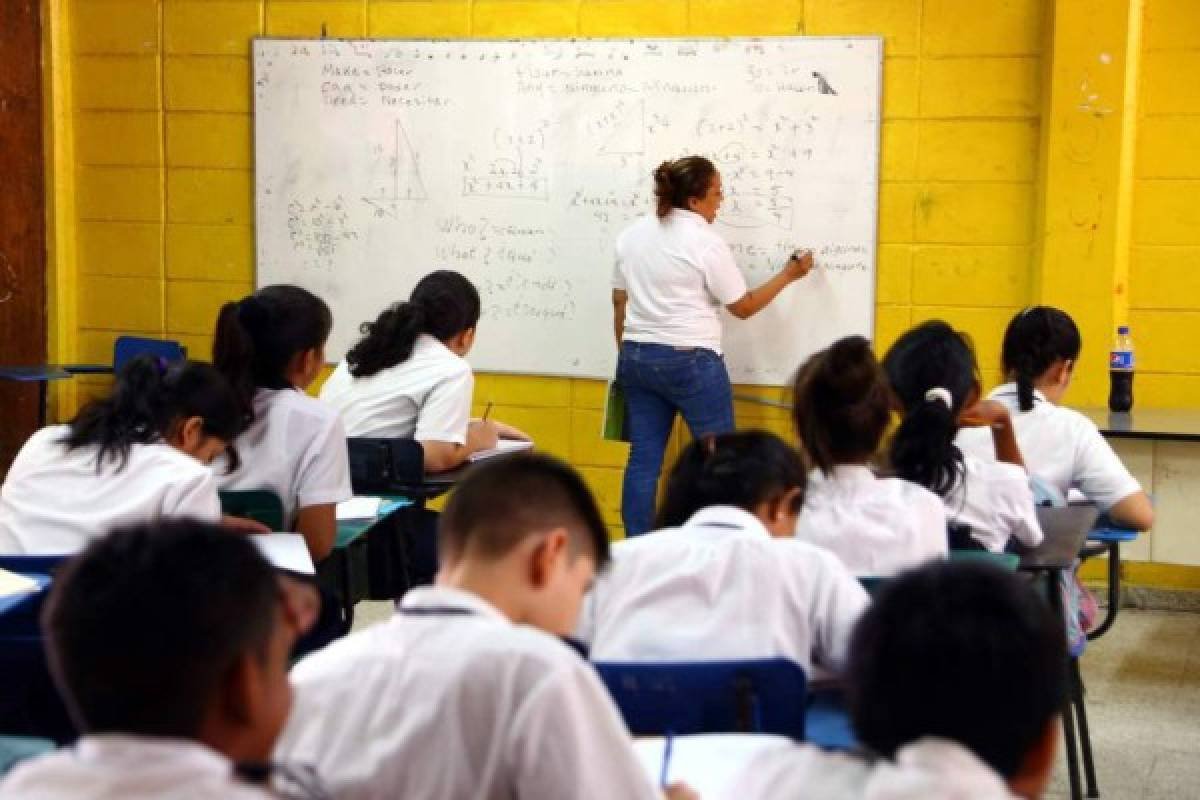 Secretaría de Educación: 70 % de exámen y 30 % acumulativo será hasta en 2027
