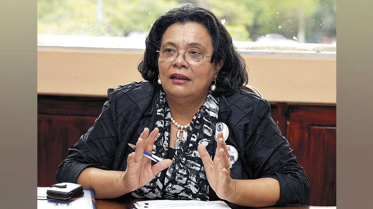 Julieta Castellanos en carta abierta: “Libre enfrenta la cuenta regresiva con desafíos internos y externos”