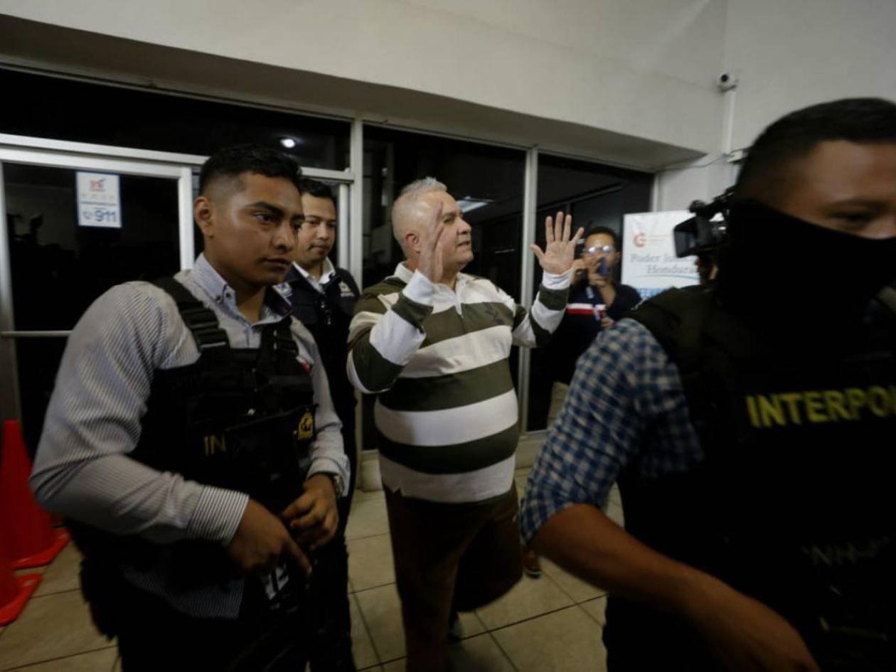 Elevan a juicio oral y público el caso del exdirector de la policía Ramírez del Cid y su esposa
