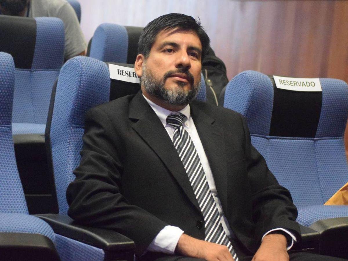 Fiscal General Johel Zelaya asegura que investigará denuncias contra dos magistrados de la CSJ