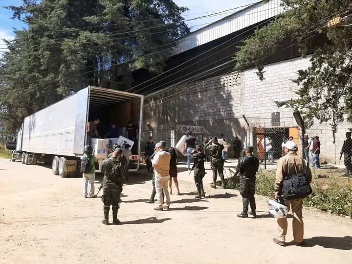 TSC iniciará investigaciones tras irregularidades por tardanza en entrega de maletas electorales
