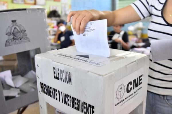 Organización llama a hondureños en Estados Unidos a votar para evitar un fraude