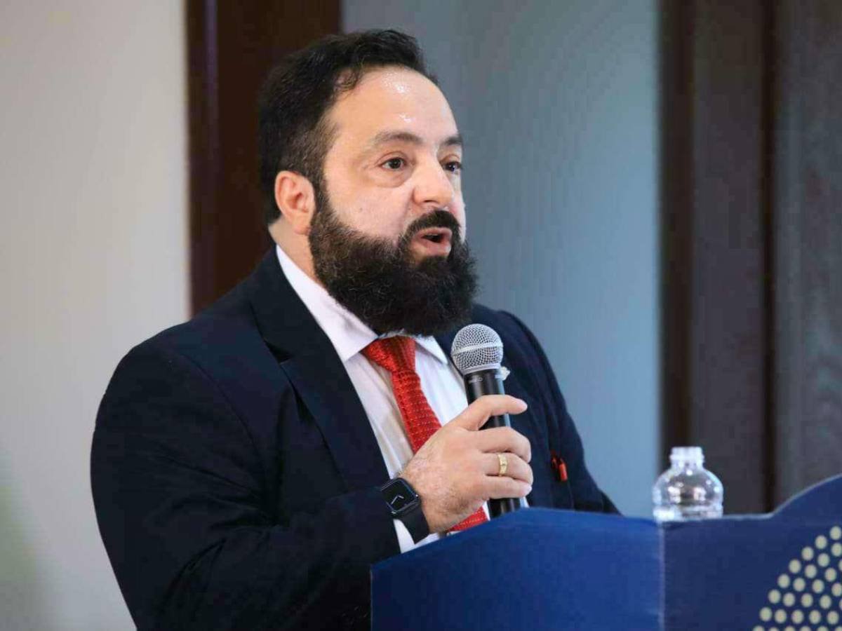 Luis Redondo nombra comisión de diputados para investigar los hechos ocurridos en las elecciones primarias