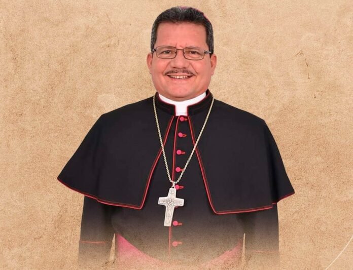 Papa León XIV nombra al monseñor Héctor García como Obispo de Copán
