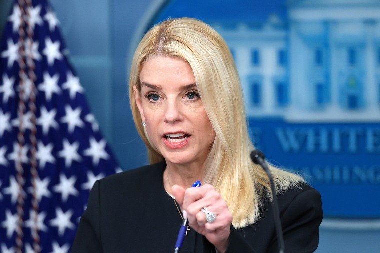 Nuevamente Honduras señalado como “puente aéreo” del narcotráfico, según Fiscal Bondi