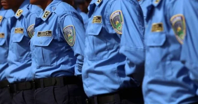 Ciudadano denuncia que presuntos policías lo amenazan y le despojan de su dinero en Choluteca