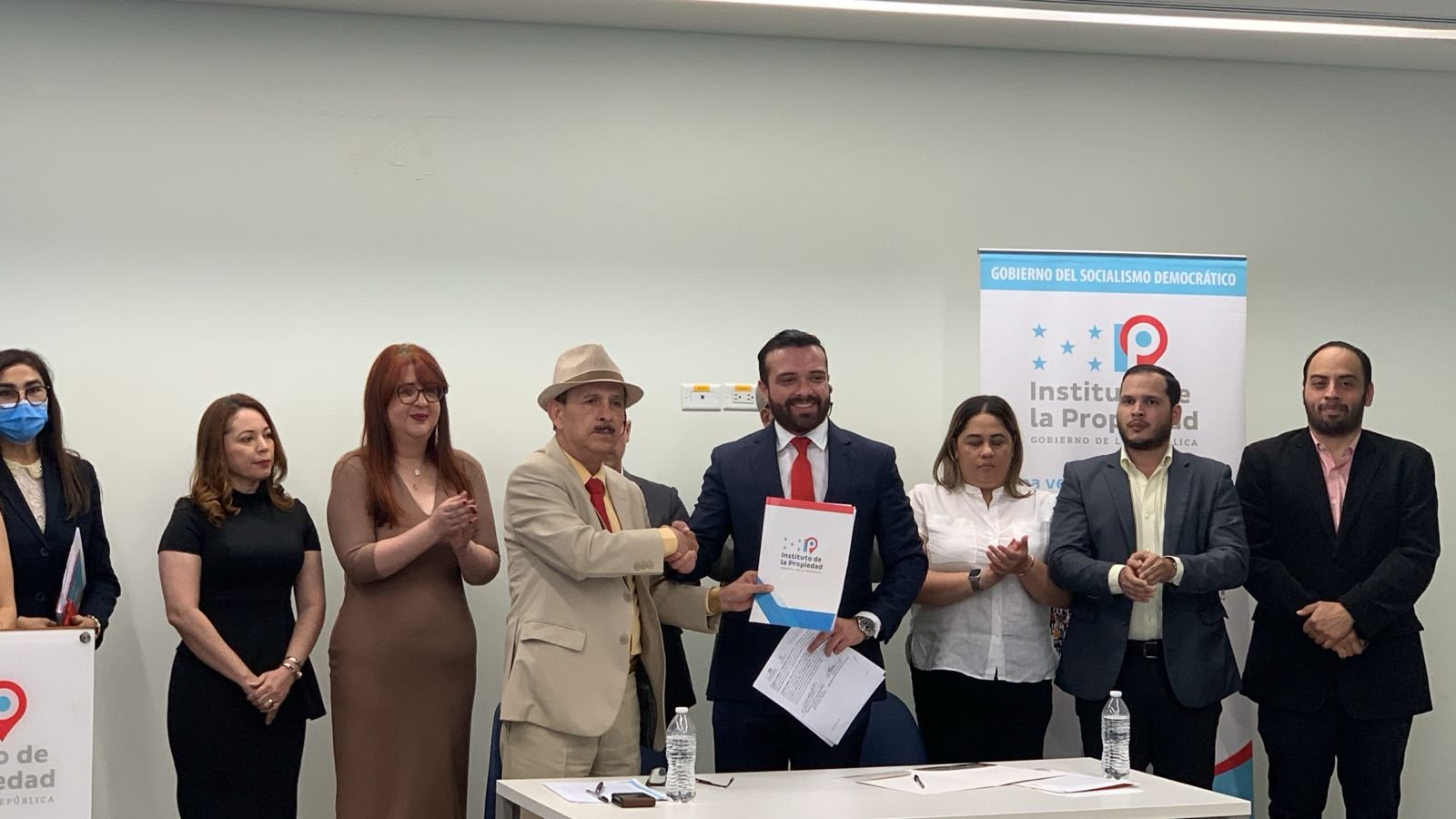 IP y Bienes Nacionales regularán flota de vehículos adquiridos con la Tasa de Seguridad Poblacional