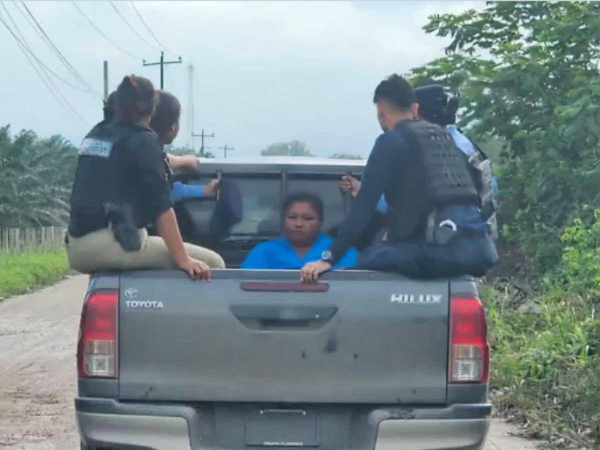 Capturan a mujer que golpeó con un martillo a su hija en Yoro