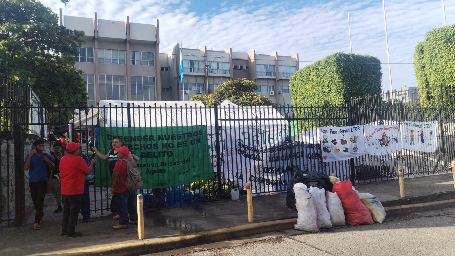 Plataforma Agraria pide a la CSJ ordenar la expulsión de la banda criminal “Los Cachos” del Bajo Aguán