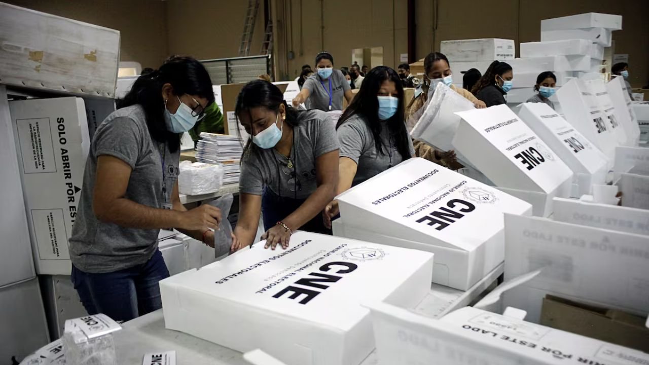 ¿A qué horas realizará el CNE el primer y segundo corte de resultados de elecciones el 30 de noviembre?