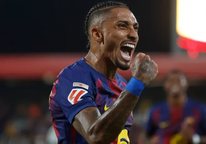 Raphinha despierta al Barça ante Alavés y se lleva los tres puntos tras un 3-1 electrizante