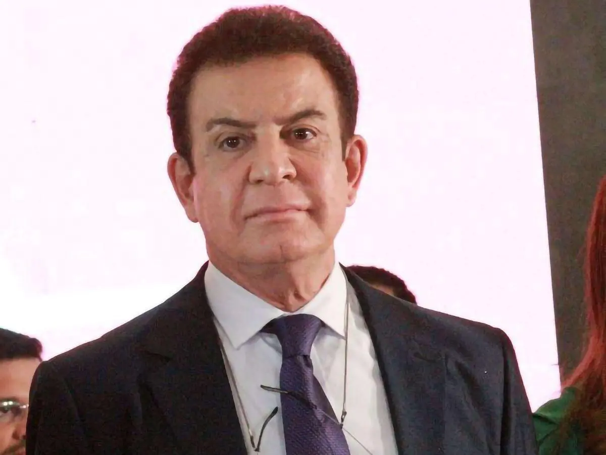 Salvador Nasralla denuncia intento de alteración del proceso electoral mediante extracción irregular de maletas electorales