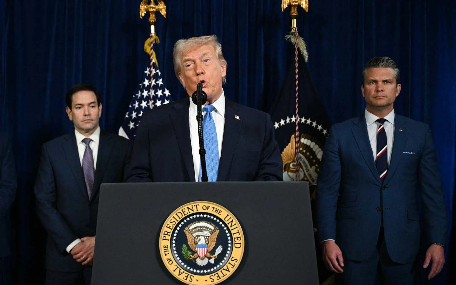 Donald Trump afirma que Cuba atraviesa su mayor crisis tras la caída de Maduro y descarta una intervención militar