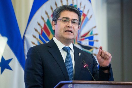 Juan Orlando Hernández arremete contra Libre y acusa al oficialismo de haber quitado la extradición y pactado con el narcotráfico