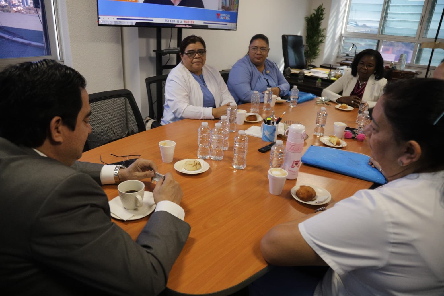Comisión especial del Congreso aprueba dictamen a favor de la reclasificación profesional de enfermeras