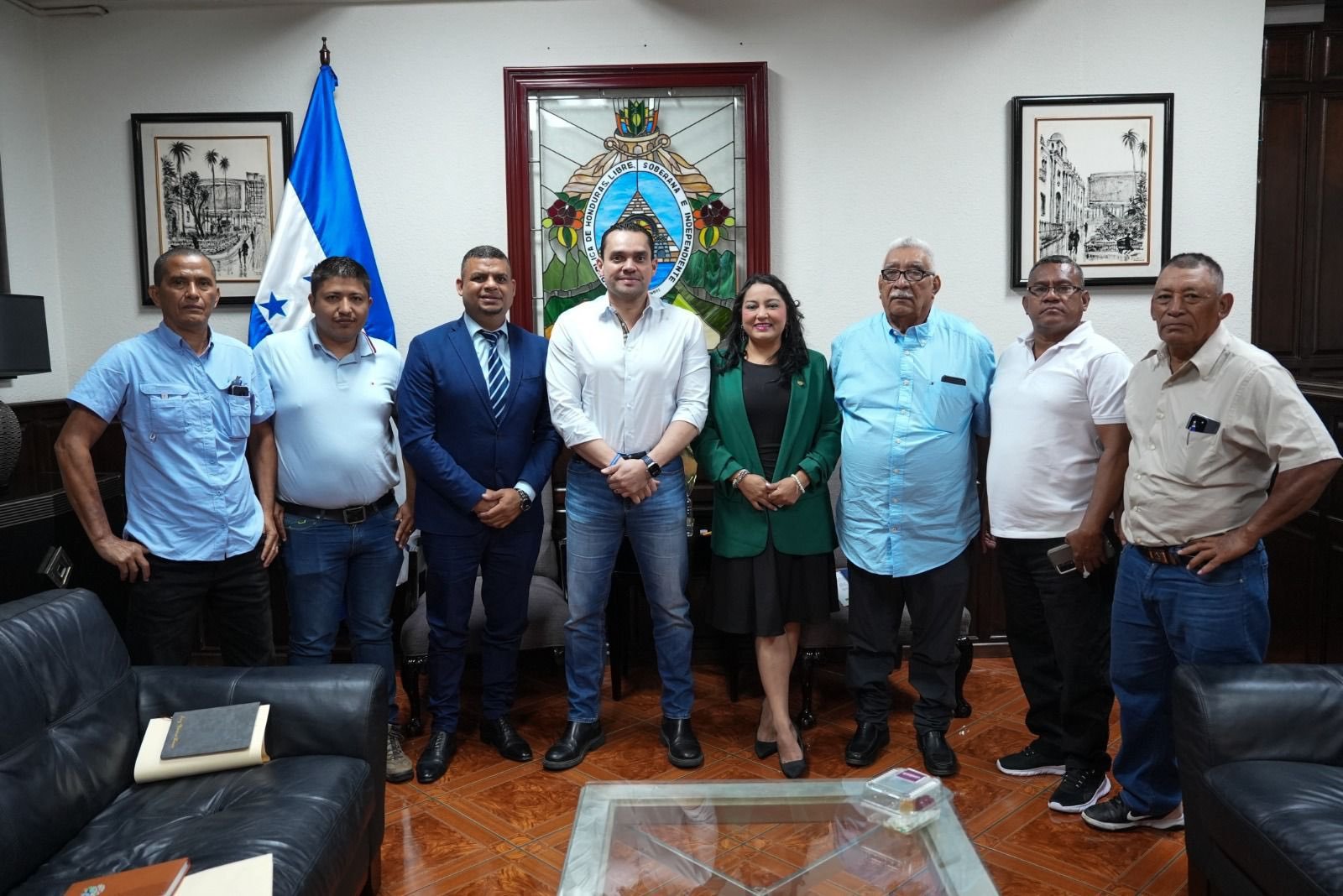 Tomás Zambrano se reúne con Coapalma para fortalecer apoyo a productores de palma de aceite