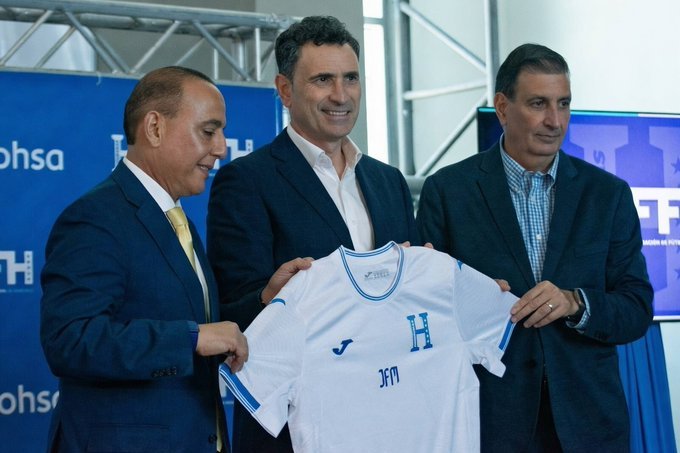 José Francisco Molina es presentado como nuevo técnico de la selección de Honduras: “Vengo a trabajar, no a convencer”