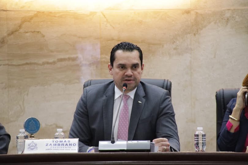 Presidente del Congreso Nacional Tomás Zambrano gana protagonismo político en evento “América 250” en Nueva York