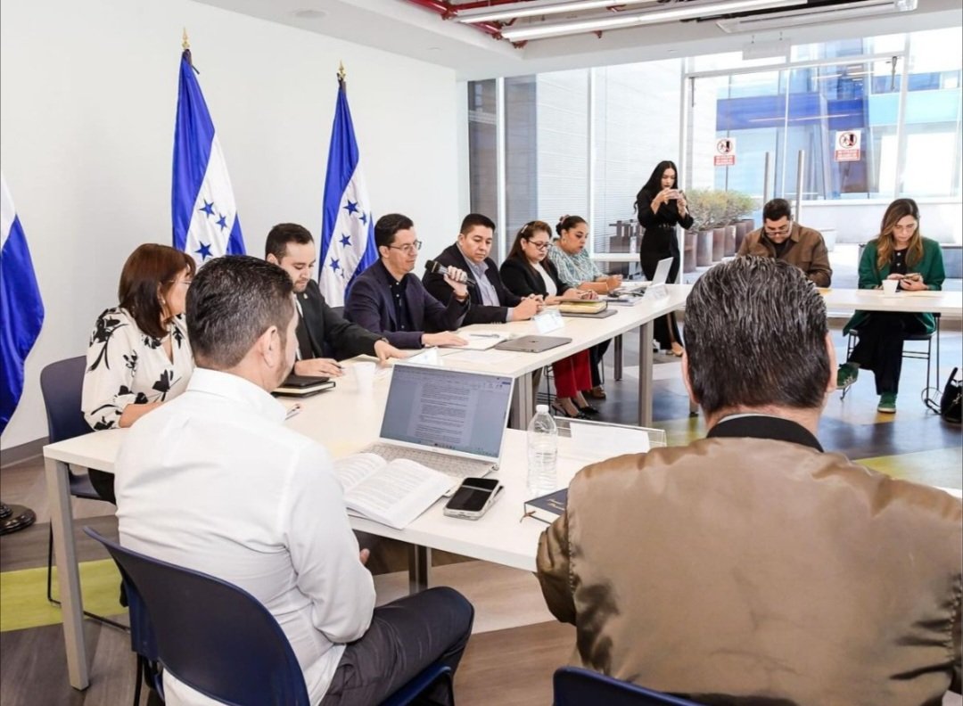 Salario mínimo en Honduras subirá entre 6% y 7% en 2026-2027