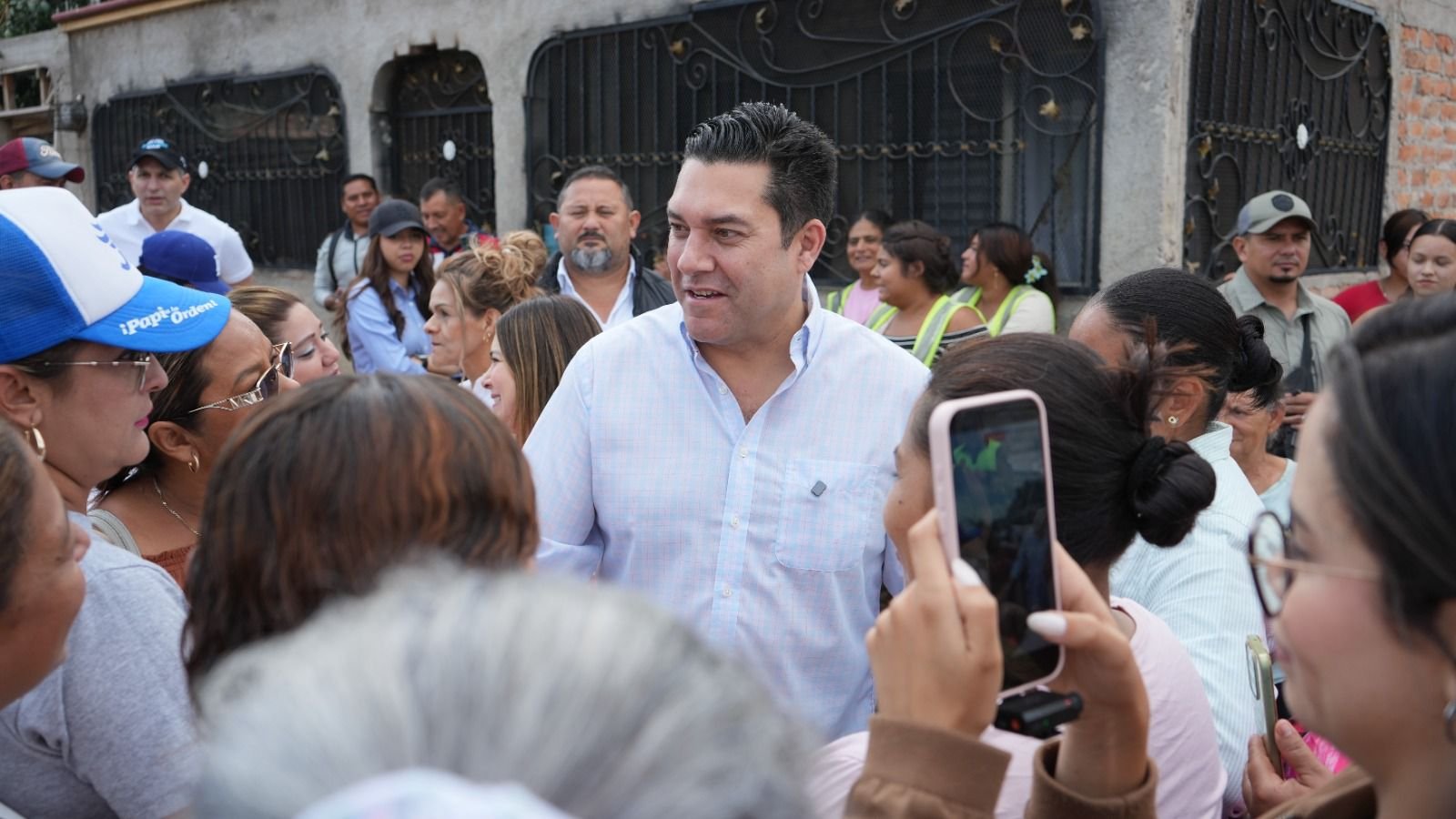 Alcaldía Municipal y UMAPS llevan agua potable gratuita a familias de la colonia Jerusalén en Comayagüela