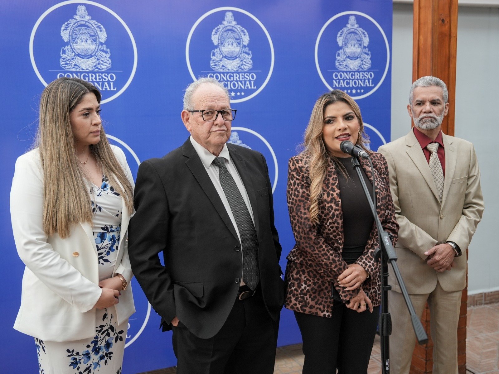 Autoridades del INP fortalecen coordinación interinstitucional para reforzar seguridad tecnológica en centros penitenciarios