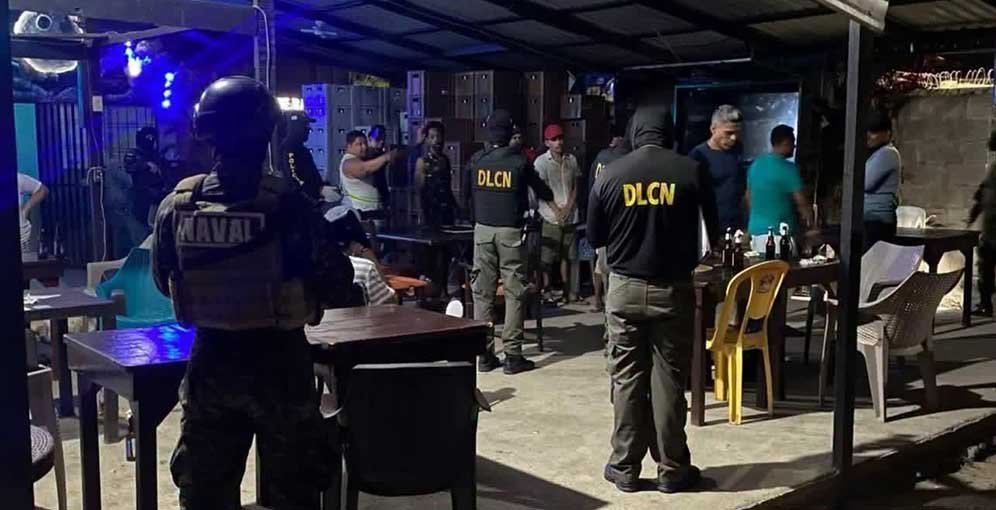 Capturan a sospechoso con supuesta cocaína durante operativo en centros nocturnos de La Ceiba