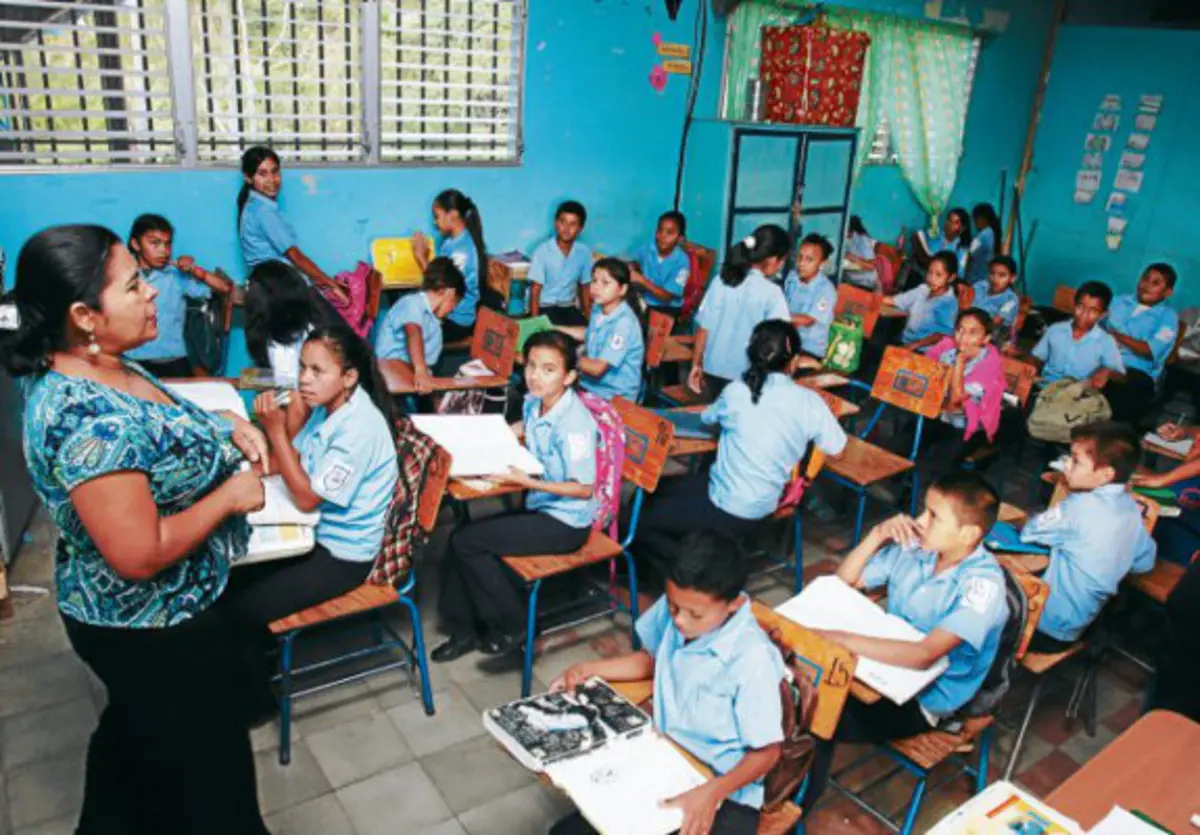 Educación en Honduras en riesgo de no cumplir meta de 200 días lectivos, advierte experto