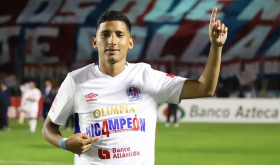 José Mario Pinto se despide de Olimpia tras fichar en Costa Rica