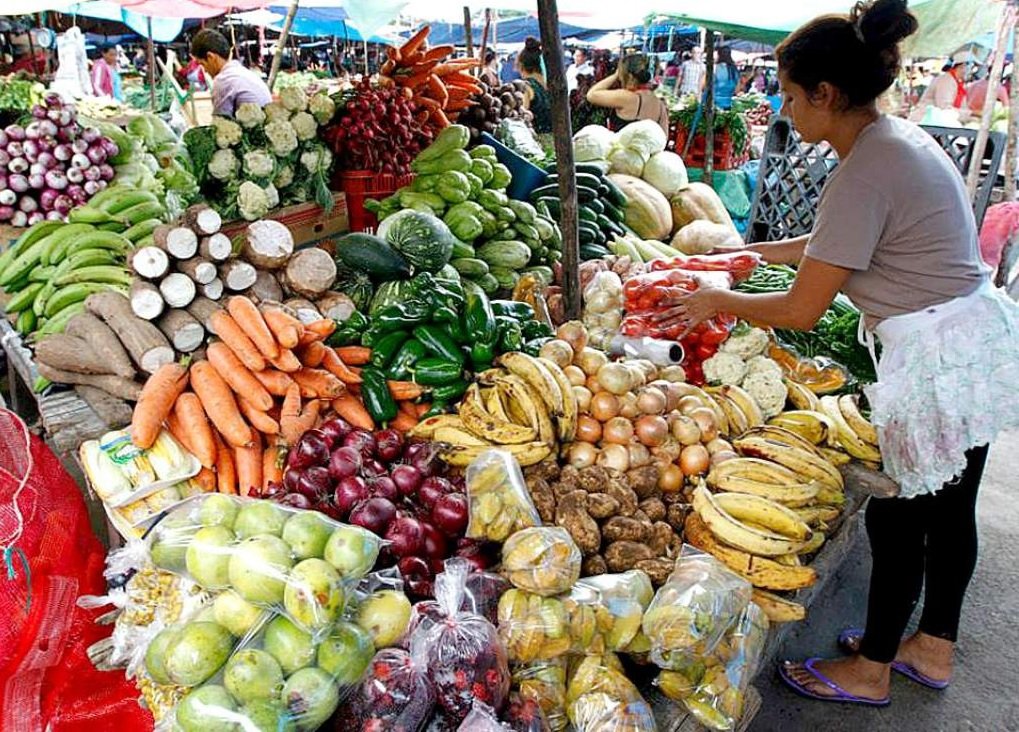 Golpe al bolsillo: ocho productos de la canasta básica suben de precio