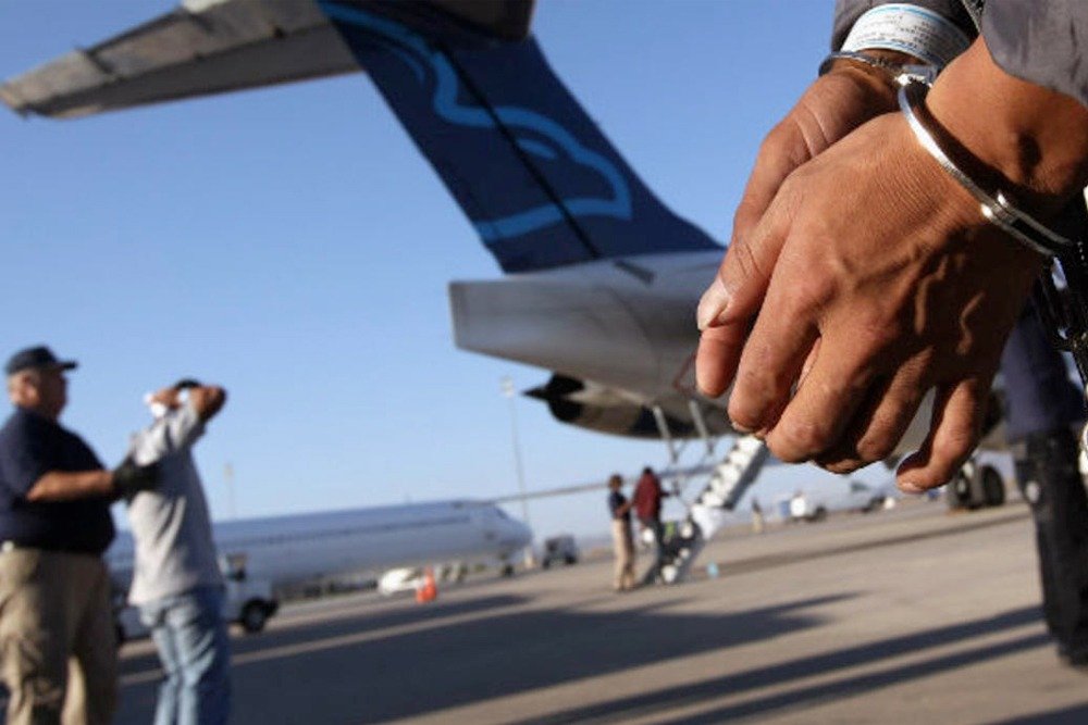 Tribunal ordena facilitar el regreso de hondureño deportado desde Estados Unidos