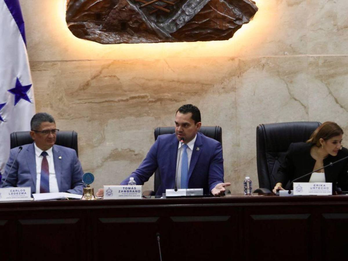 Congreso Nacional da marcha atrás y archiva exoneración de multas a políticos que incumplieron con la UFTF