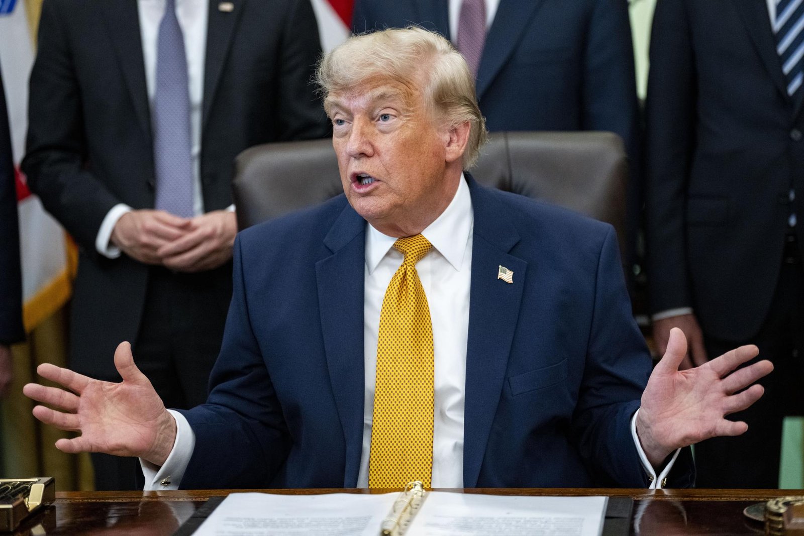 Tribunal autoriza a Trump reanudar deportaciones aceleradas en todo EEUU