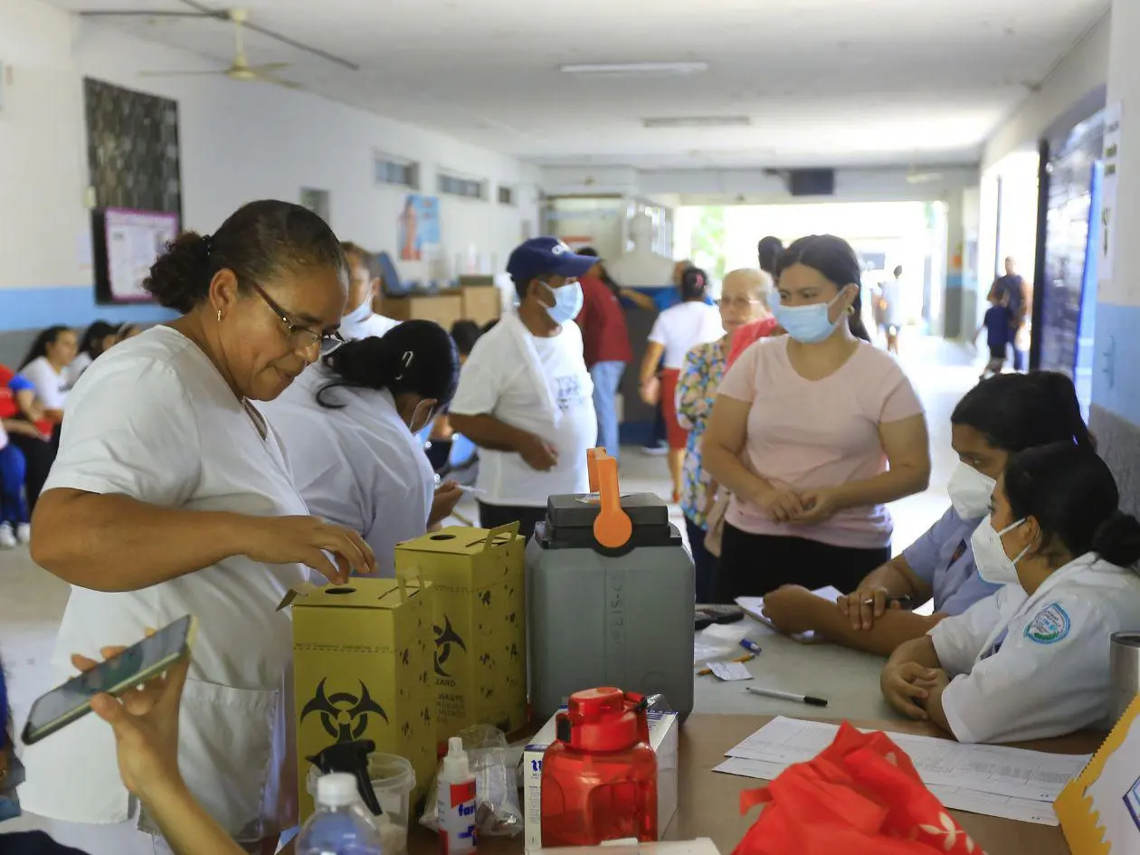 Salud alerta sobre baja vacunación y riesgo de brotes de sarampión en Honduras