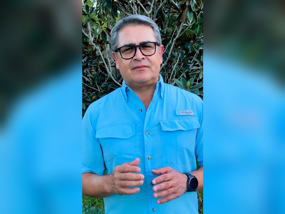 El mensaje de JOH antes de volver al país: “No se detenga y no se doblegue”